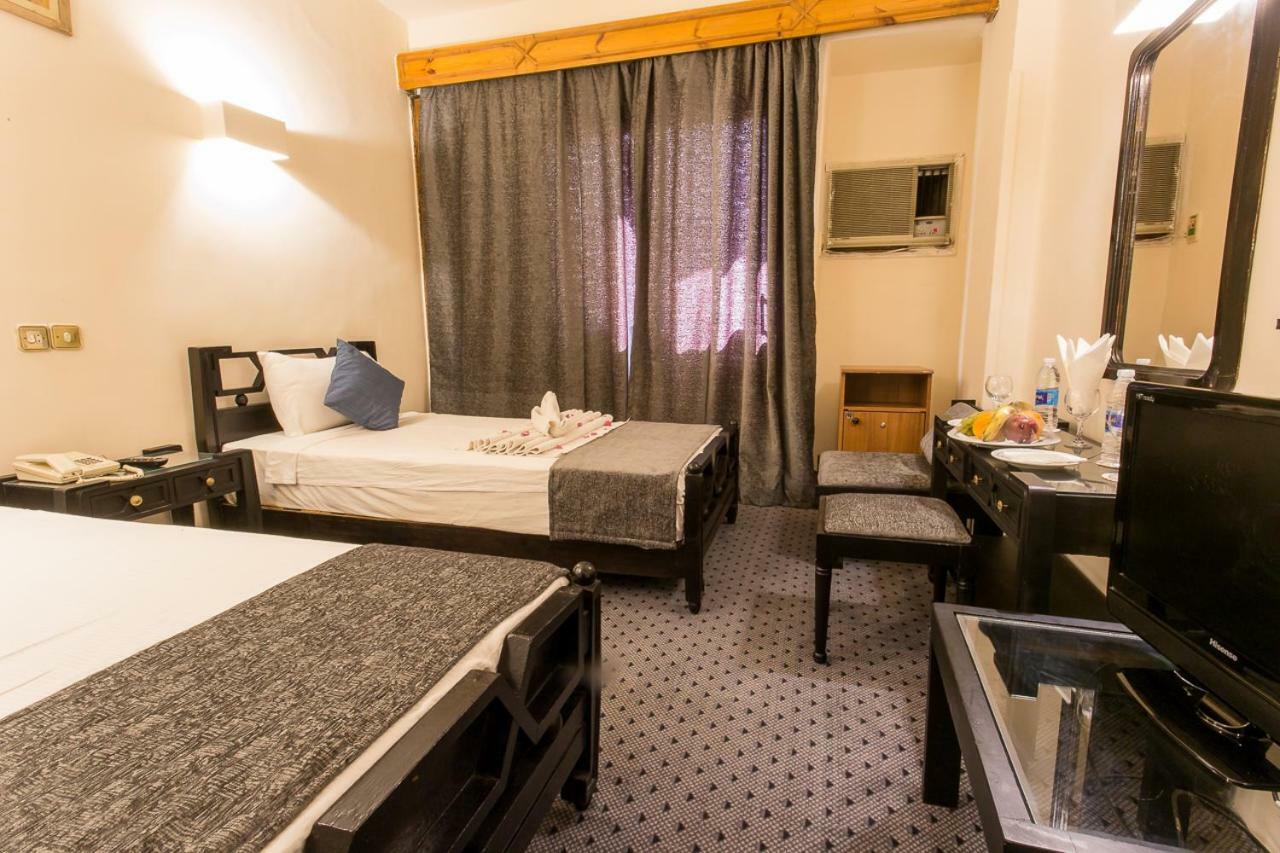Cleopatra Hotel Асуан Экстерьер фото